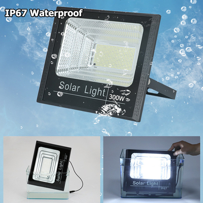 Smart Light Control LED Solar Lamp Aluminum Body For Outdoor Corners
